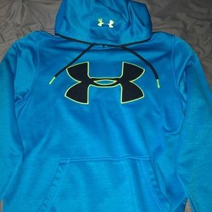 Men’s Under Armour storm hoodie